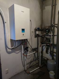 TEPELN ERPADLO PANASONIC 12 kW,URMINCE