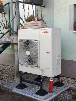 Tepeln erpadlo vzduch-voda Toshiba Estia 8kW, Vek Kr